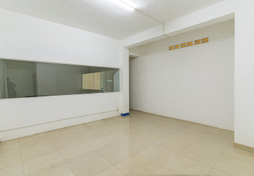 8 Bedroom Double Shophouse For Rent - Veal Vong, Phnom Penh thumbnail