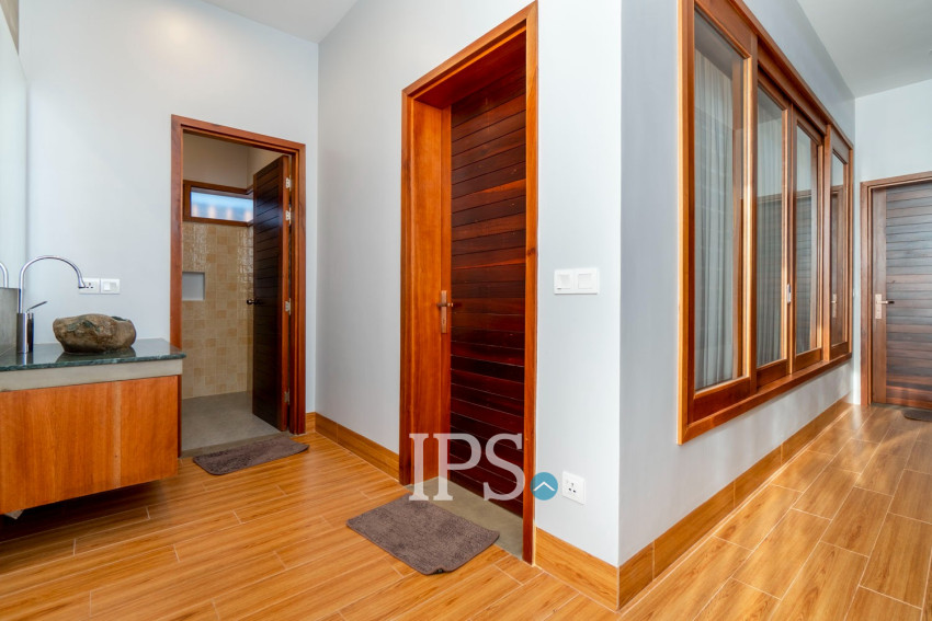 2 Bedroom Villa For Rent - Svay Dangkum, Siem Reap