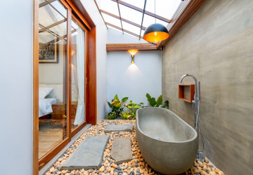 2 Bedroom Villa For Rent - Svay Dangkum, Siem Reap thumbnail