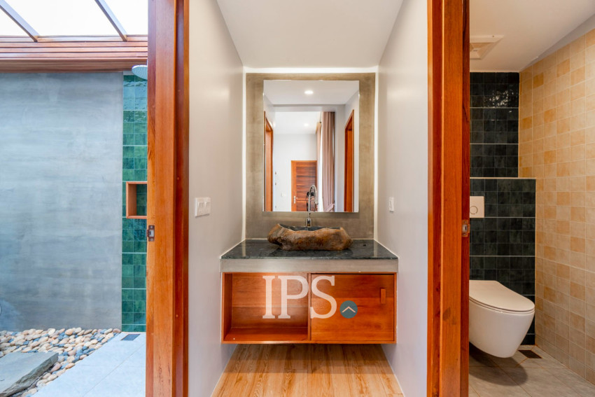 2 Bedroom Villa For Rent - Svay Dangkum, Siem Reap