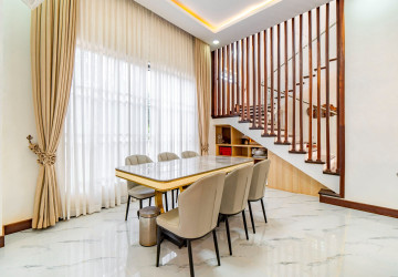 5 Bedroom  Villa For Rent - Svay Dangkum, Siem Reap thumbnail