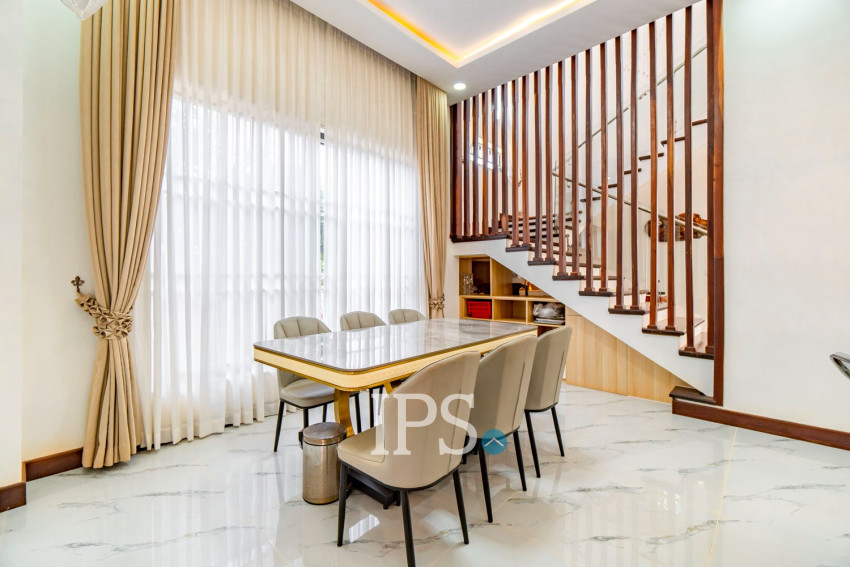 5 Bedroom  Villa For Rent - Svay Dangkum, Siem Reap