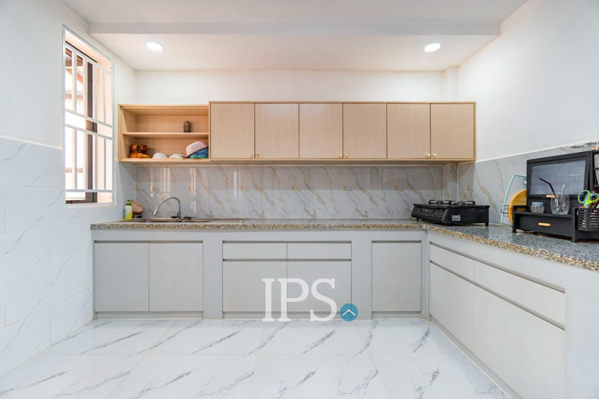 5 Bedroom  Villa For Rent - Svay Dangkum, Siem Reap