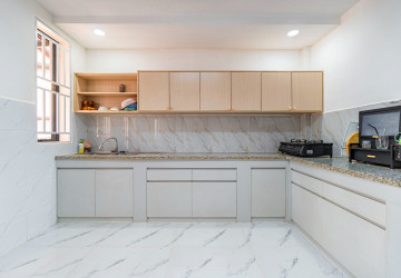 5 Bedroom  Villa For Rent - Svay Dangkum, Siem Reap thumbnail