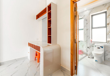 5 Bedroom  Villa For Rent - Svay Dangkum, Siem Reap thumbnail