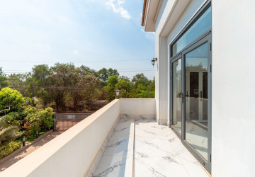 5 Bedroom  Villa For Rent - Svay Dangkum, Siem Reap thumbnail