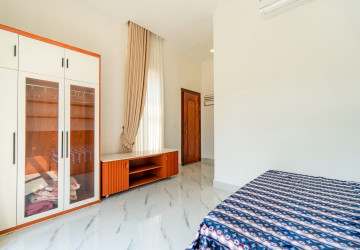 5 Bedroom  Villa For Rent - Svay Dangkum, Siem Reap thumbnail