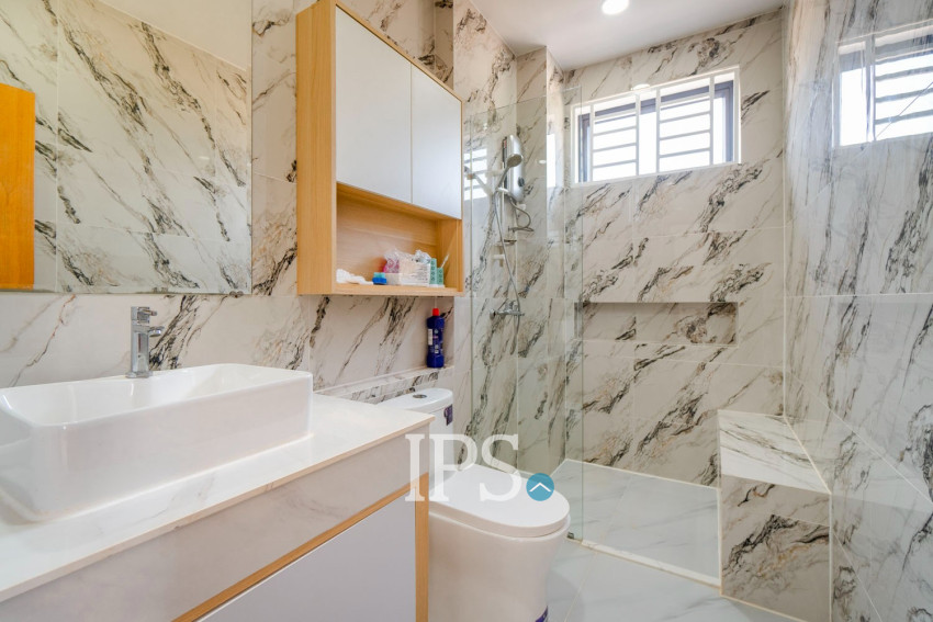 5 Bedroom  Villa For Rent - Svay Dangkum, Siem Reap