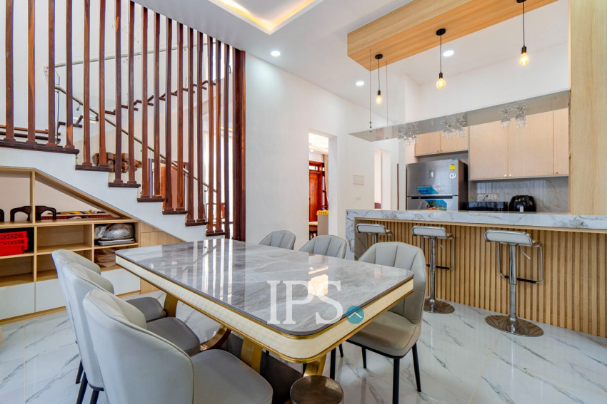 5 Bedroom  Villa For Rent - Svay Dangkum, Siem Reap