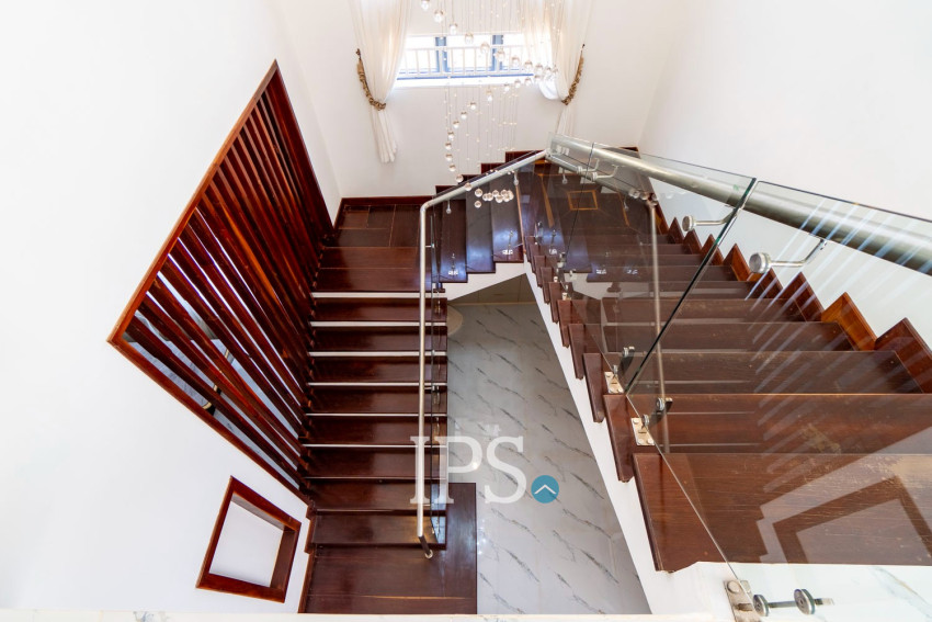 5 Bedroom  Villa For Rent - Svay Dangkum, Siem Reap