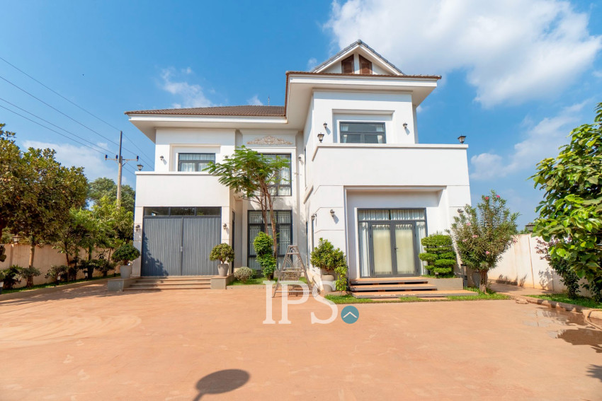 5 Bedroom  Villa For Rent - Svay Dangkum, Siem Reap