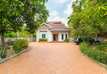 3 Bedroom House For Rent - Sra Ngae, Siem Reap thumbnail