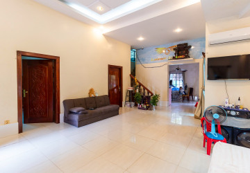 3 Bedroom House For Rent - Sra Ngae, Siem Reap thumbnail