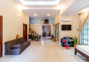 3 Bedroom House For Rent - Sra Ngae, Siem Reap thumbnail