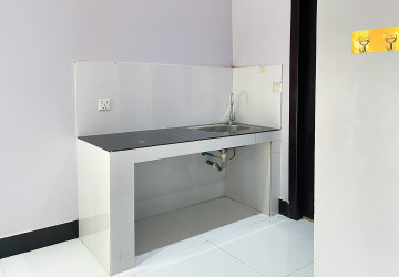 6 Bedroom Guesthouse For Rent - Sra Ngae, Siem Reap thumbnail