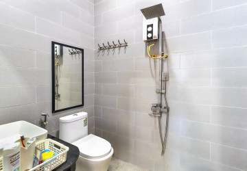 4 Bedroom House For Rent - Sangkat Siem Reap, Siem Reap thumbnail