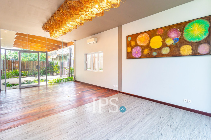 131 Sqm Office For Rent - Svay Dangkum, Siem Reap