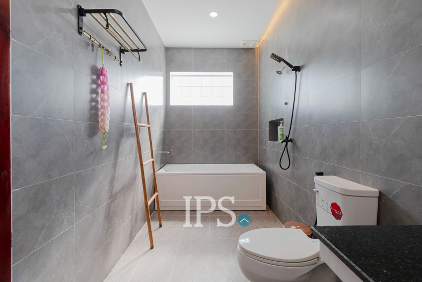 4 Bedroom House For Sale - Svay Dangkum, Siem Reap