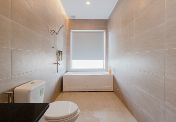 4 Bedroom House For Sale - Svay Dangkum, Siem Reap thumbnail