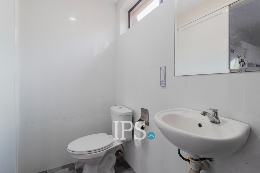 4 Bedroom House For Sale - Svay Dangkum, Siem Reap