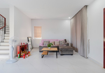 4 Bedroom House For Sale - Svay Dangkum, Siem Reap thumbnail