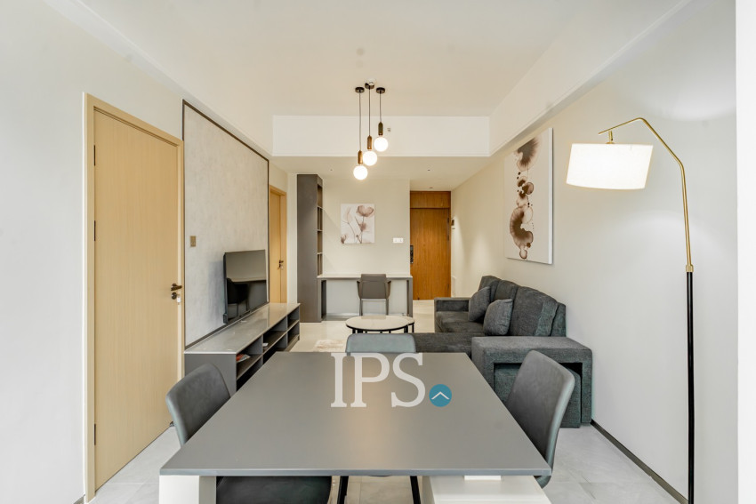 2 Bedroom Condo For Rent - Le Conde, BKK1, Phnom Penh
