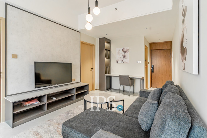 2 Bedroom Condo For Rent - Le Conde, BKK1, Phnom Penh