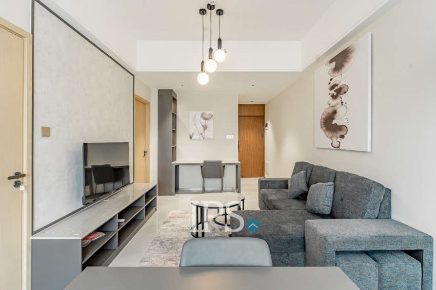 2 Bedroom Condo For Rent - Le Conde, BKK1, Phnom Penh