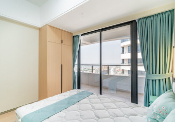 2 Bedroom Condo For Rent - Le Conde, BKK1, Phnom Penh thumbnail