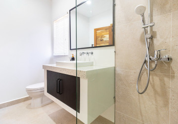 4 Bedroom Villa For Rent - Svay Dangkum, Siem Reap thumbnail