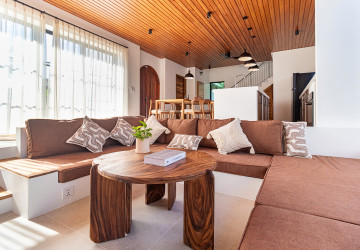 4 Bedroom Villa For Rent - Svay Dangkum, Siem Reap thumbnail