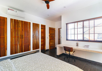 4 Bedroom Villa For Rent - Svay Dangkum, Siem Reap thumbnail