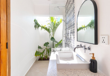 4 Bedroom Villa For Rent - Svay Dangkum, Siem Reap thumbnail