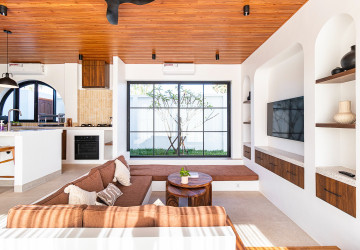 4 Bedroom Villa For Rent - Svay Dangkum, Siem Reap thumbnail