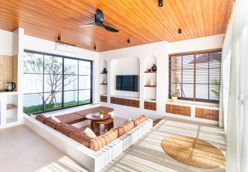 4 Bedroom Villa For Rent - Svay Dangkum, Siem Reap thumbnail