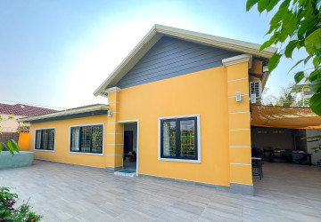 3 Bedroom House For Rent - Slor Kram, Siem Reap thumbnail
