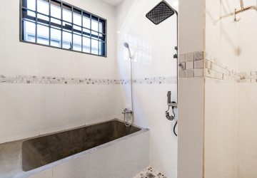 2 Bedroom House For Rent - Sala Kamreuk, Siem Reap thumbnail