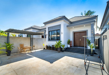 2 Bedroom House For Rent - Sala Kamreuk, Siem Reap thumbnail