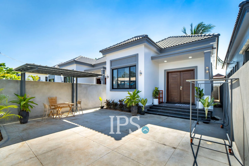 ផ្ទះ ២ បន្ទប់គេង សម្រាប់លក់ - សាលាកំរើក, សៀមរាប