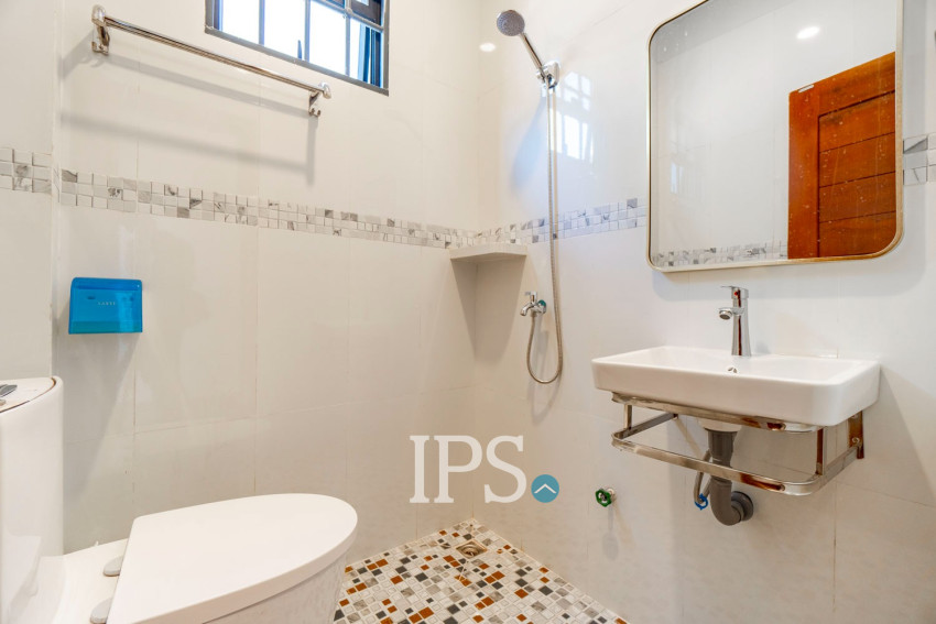 ផ្ទះ ២ បន្ទប់គេង សម្រាប់លក់ - សាលាកំរើក, សៀមរាប