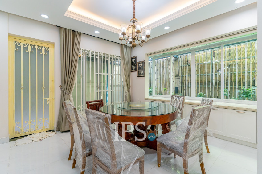 5 Bedroom Villa For Rent - Elite Town, TonleBassac, Phnom Penh