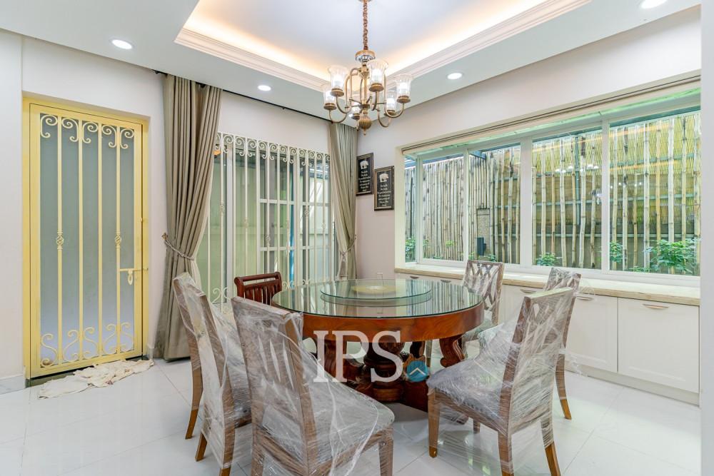 6 Bedroom Villa For Rent - Elite Town, Tonle Bassac, Phnom Penh - Image 16 6 Bedroom Villa For Rent - Elite Town, Tonle Bassac, Phnom Penh - Image 16