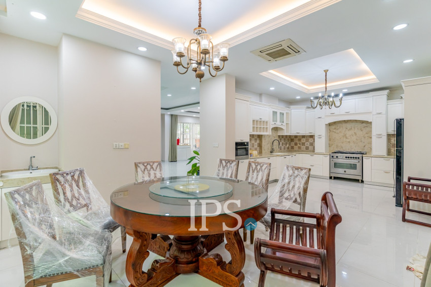 5 Bedroom Villa For Rent - Elite Town, TonleBassac, Phnom Penh