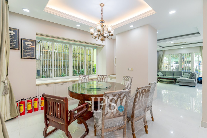 5 Bedroom Villa For Rent - Elite Town, TonleBassac, Phnom Penh