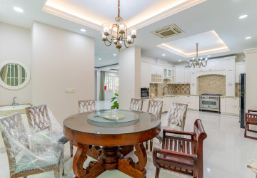 5 Bedroom Villa For Rent - Elite Town, TonleBassac, Phnom Penh thumbnail