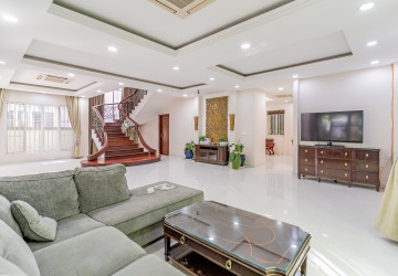 5 Bedroom Villa For Rent - Elite Town, TonleBassac, Phnom Penh thumbnail