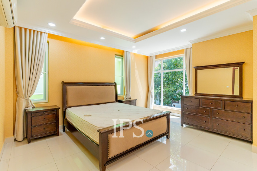 5 Bedroom Villa For Rent - Elite Town, TonleBassac, Phnom Penh