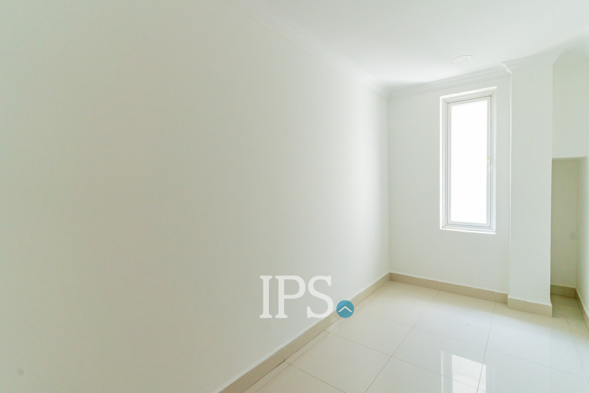 5 Bedroom Villa For Rent - Elite Town, TonleBassac, Phnom Penh