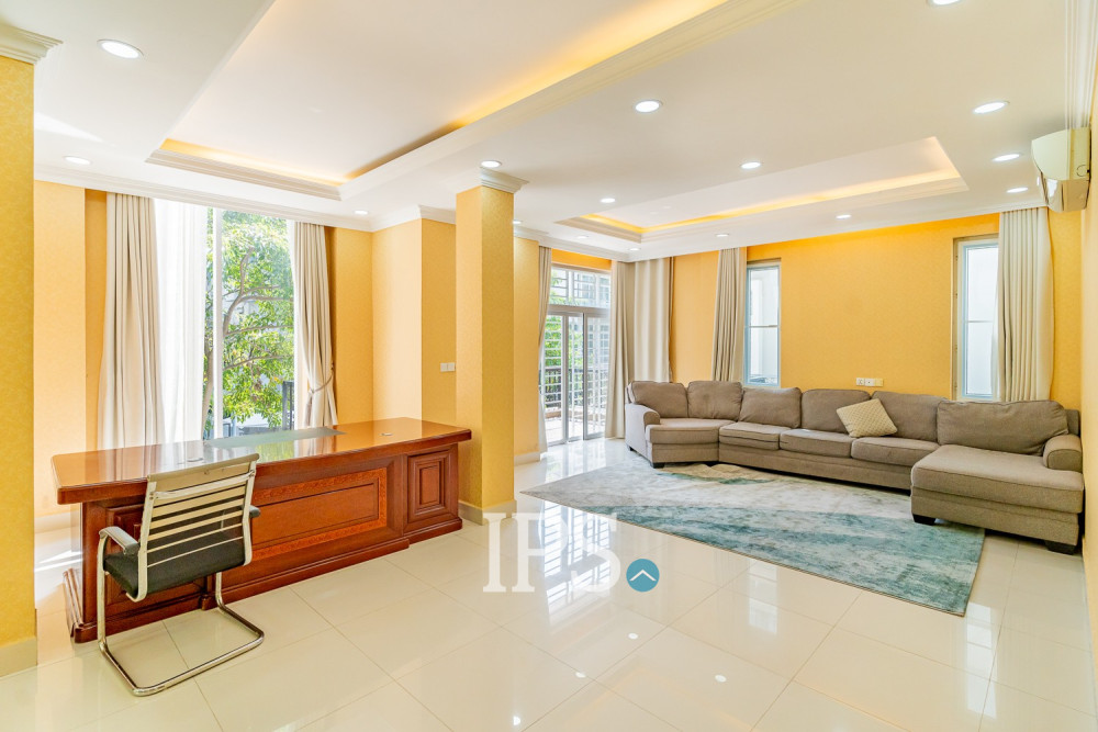 6 Bedroom Villa For Rent - Elite Town, Tonle Bassac, Phnom Penh - Image 24 6 Bedroom Villa For Rent - Elite Town, Tonle Bassac, Phnom Penh - Image 24