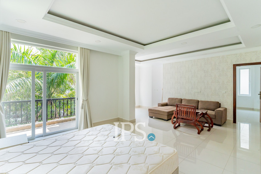 5 Bedroom Villa For Rent - Elite Town, TonleBassac, Phnom Penh